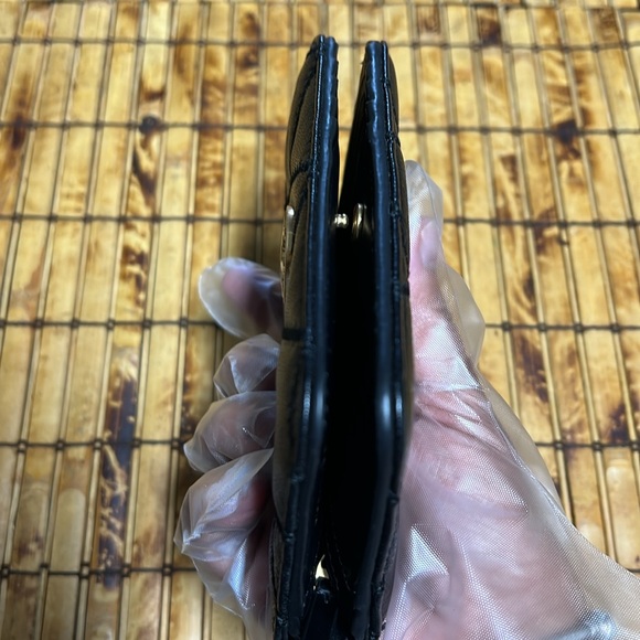 Tory Burch Willa Wallet - Picture 9 of 15